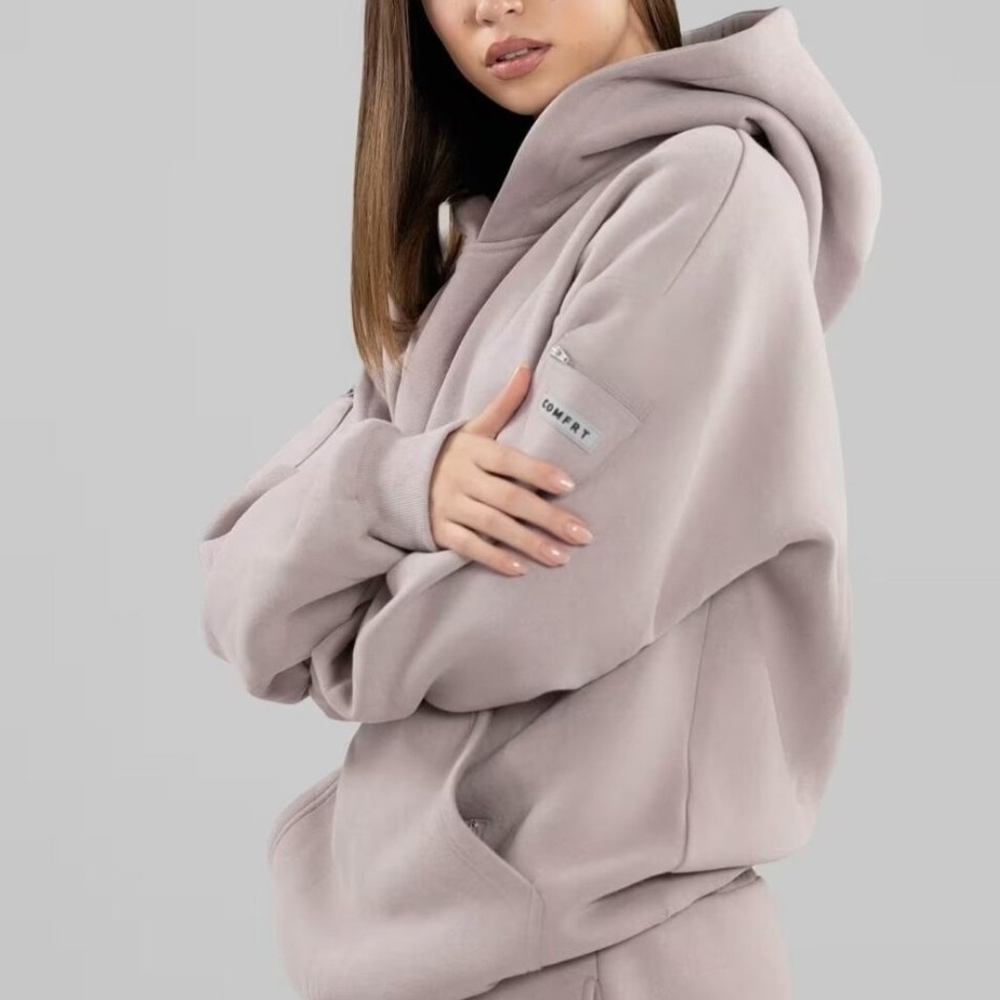 Comfrt Travel Essentials Hoodie And Sweatpants